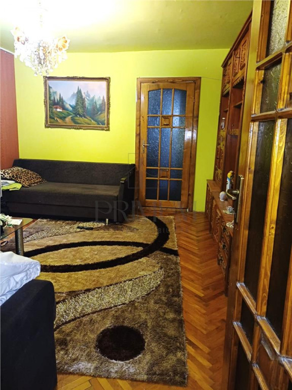 SOARELUI - 3 camere - 2 bai - 2 balcoane - centrala proprie