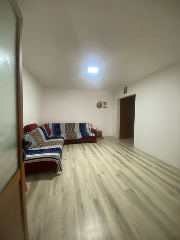 Apartament 2 camere, mobilat si utilat, bloc din 1989, Lunca Cetatuii