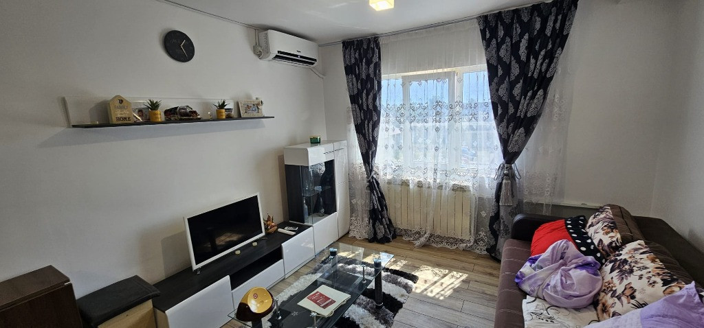 Navodari / Garsoniera mobilata