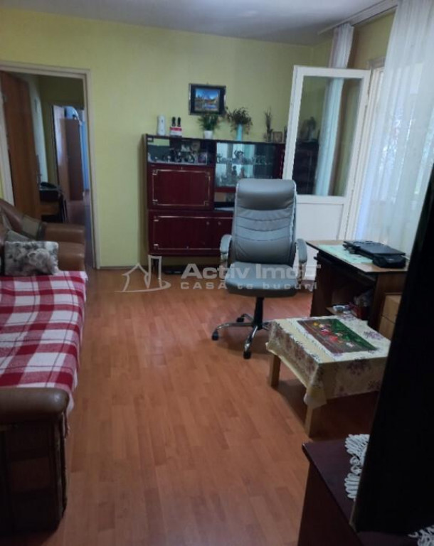 Obregia - 3 camere - mobilat si utilat