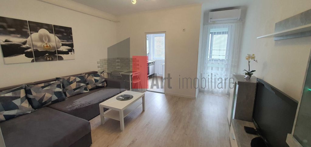 Închiriez garsonieră Militari Rezidence