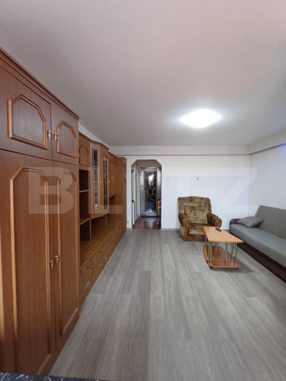 Garsoniera renovata 32 mp, zona Materna