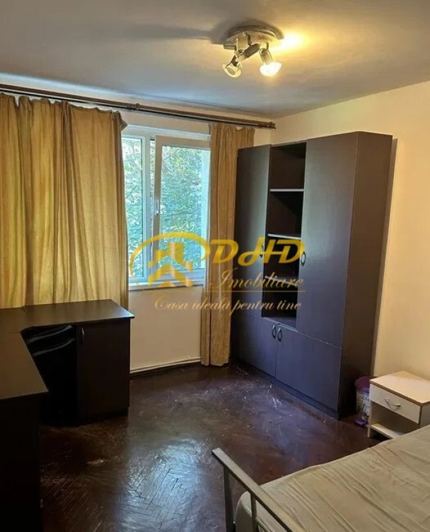 Apartament 3 camere decomandat