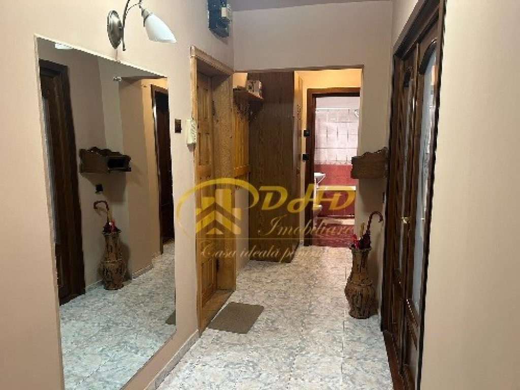 Apartament 3 camere Gara Mare