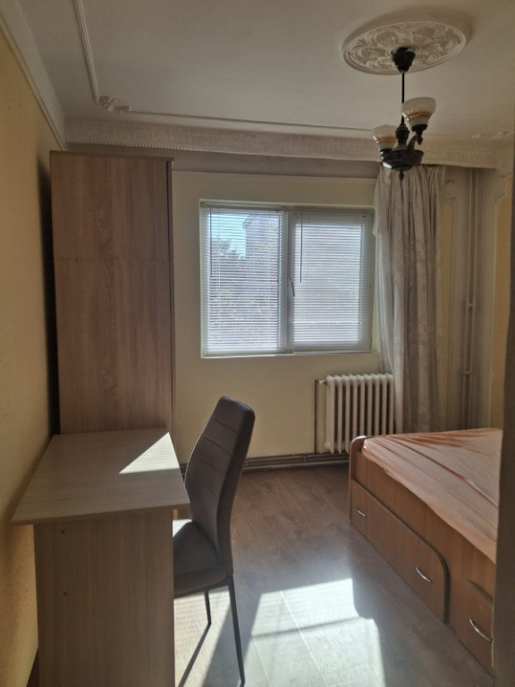 Ap. 2 cam decomandat Canta, centrală termică