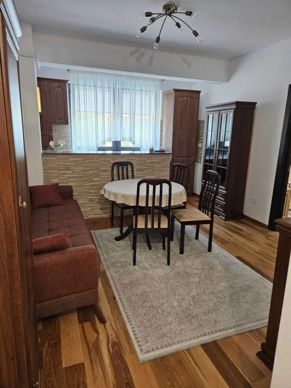 Apartament cu 3 Camere - Etaj 1 Bloc Nou - Zona Centru