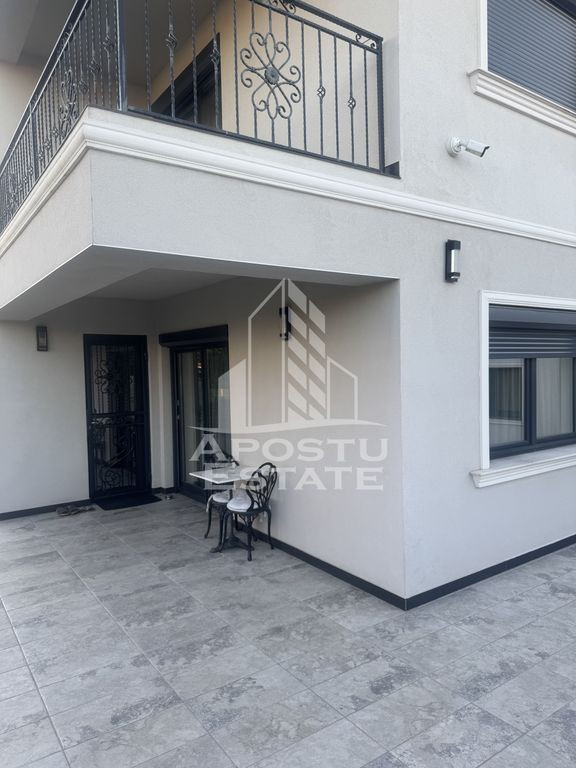 Casa individuala exlucivista cu piscina in GHIRODA (smart...