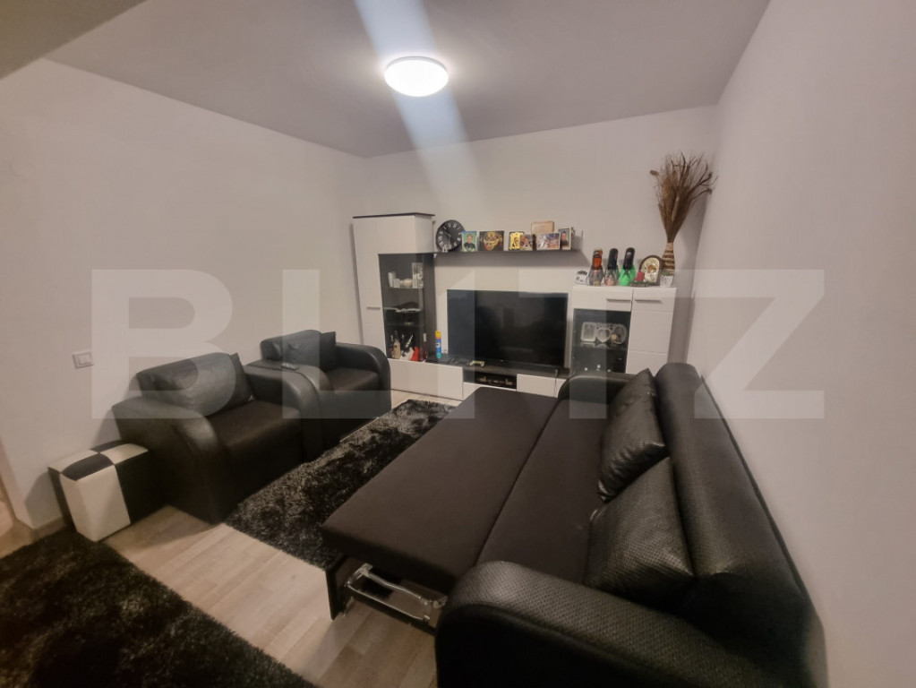 Apartament 3 camere bloc nou, 1 mai zona Poligon