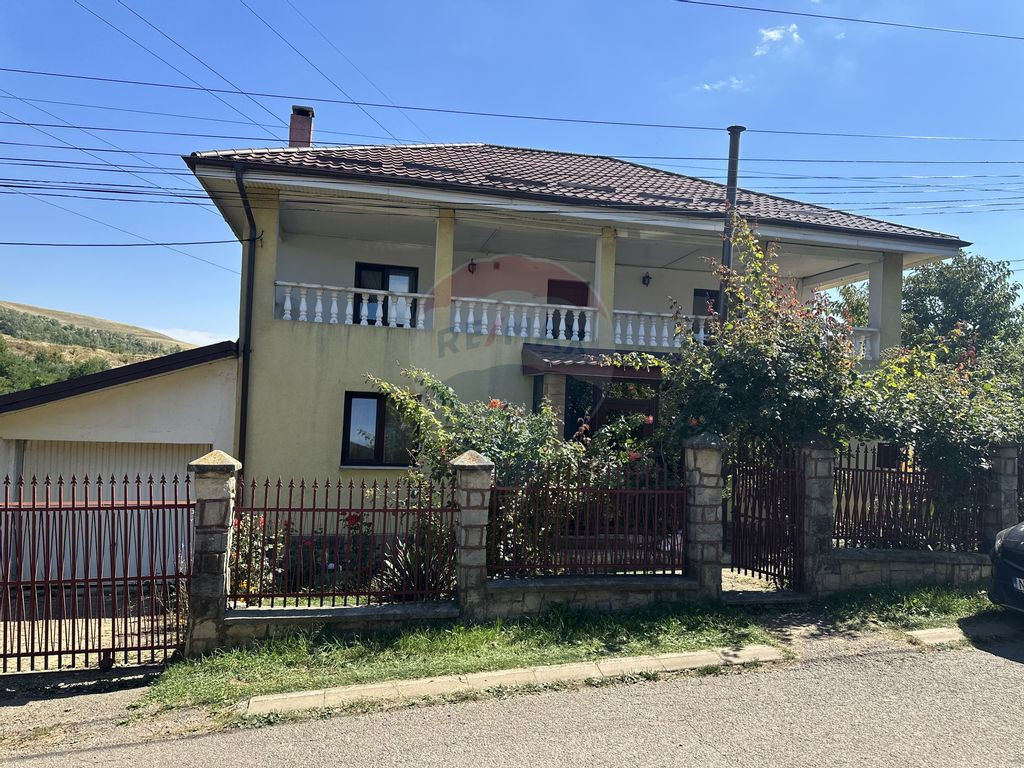 Vila unicat zona Fermelor