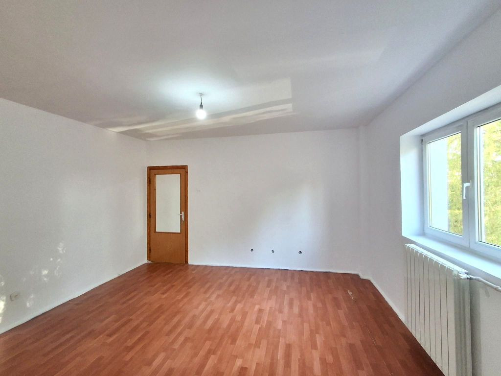 De Vanzare Apartament 2 Camere zona Doamna Ghica