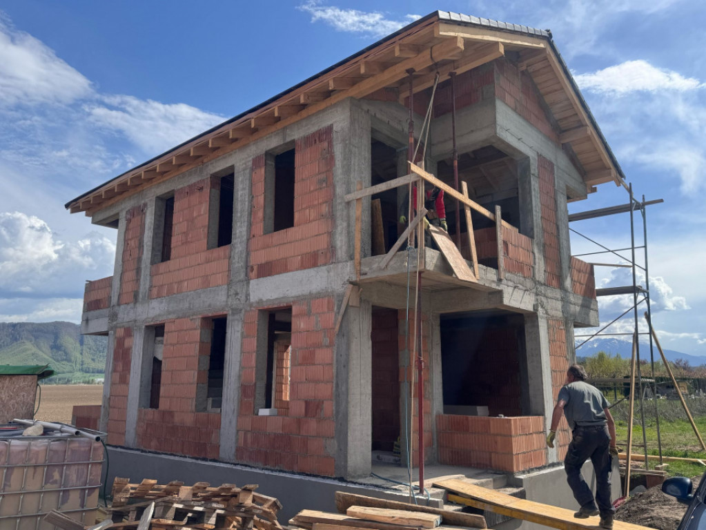 Vilă noua locatie de top Ghimbav - Direct de la Proprietar