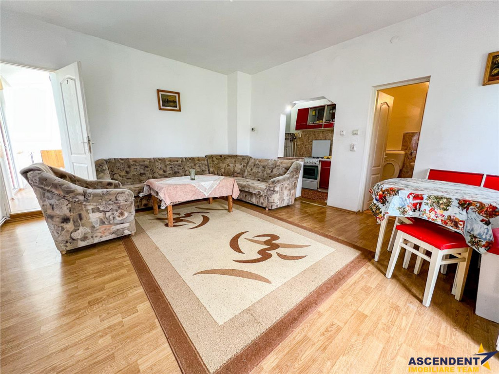 FILM! Locatie de Top,domeniu de 3.801 mp intravilan:rezident