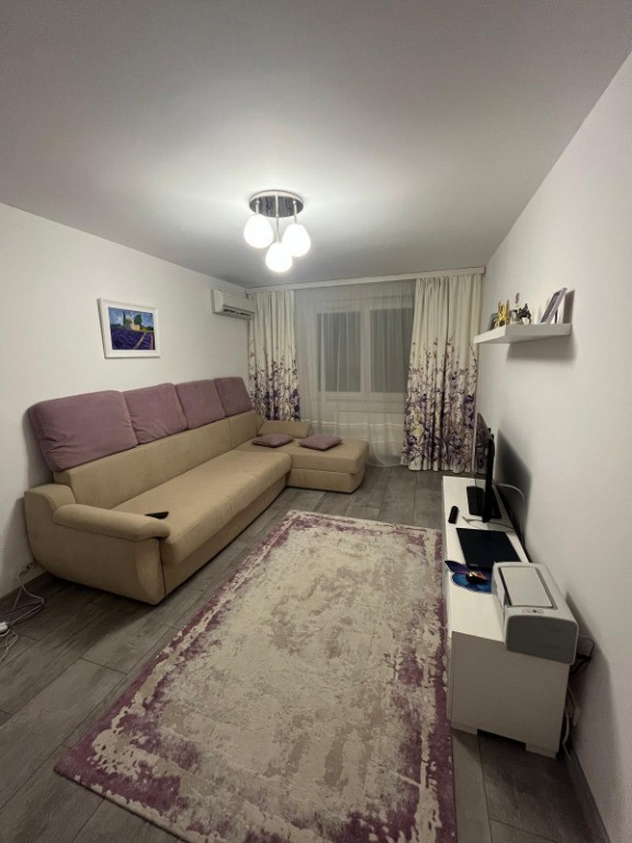 Apartament 3 camere - Aparatorii Patriei