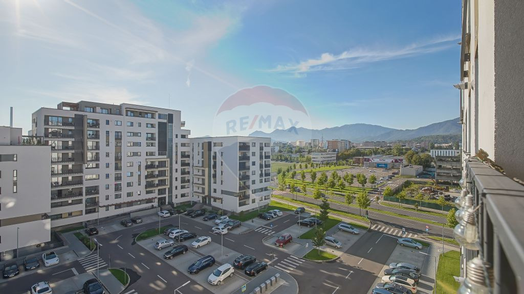Apartament cu 2 camere de închiriat, zona Coresi, Tractorul