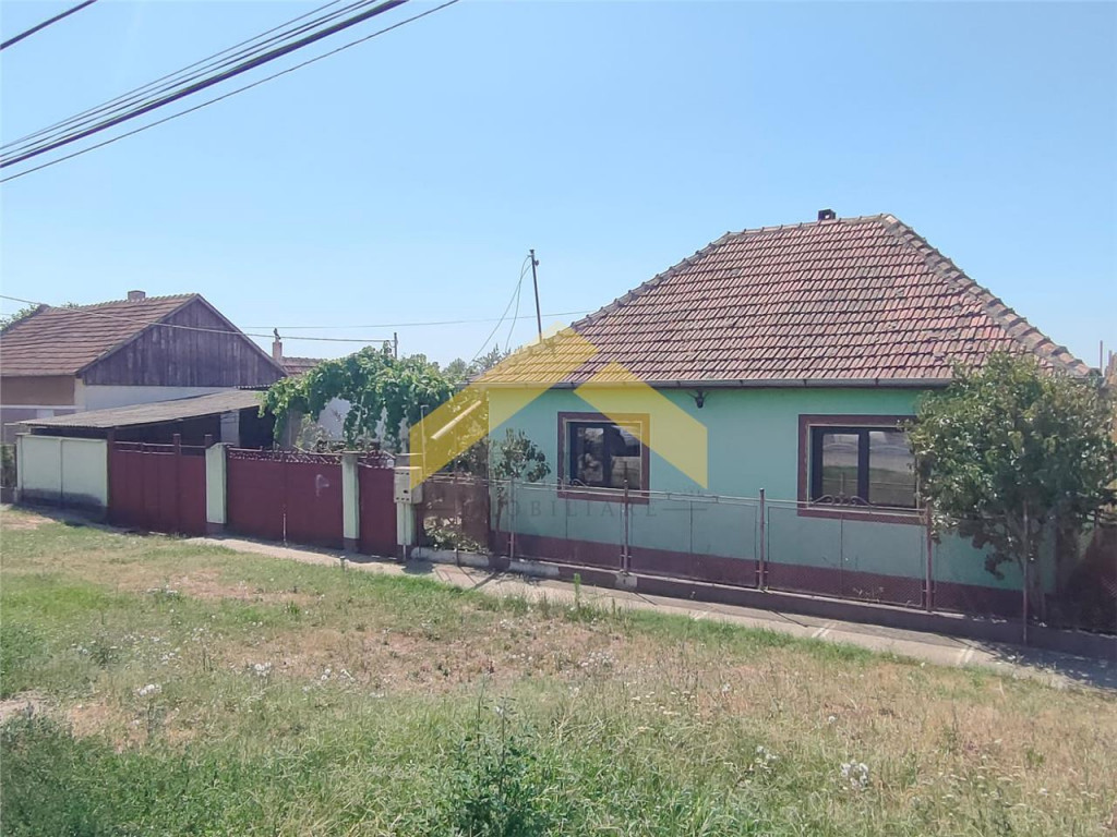 Casa la sol de Zimandu Nou