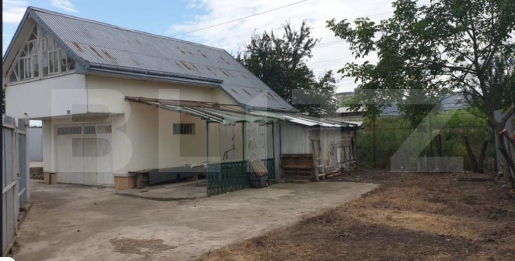 Spatiu multifunctional, 140 mp utili, teren 280 mp, Scheia -