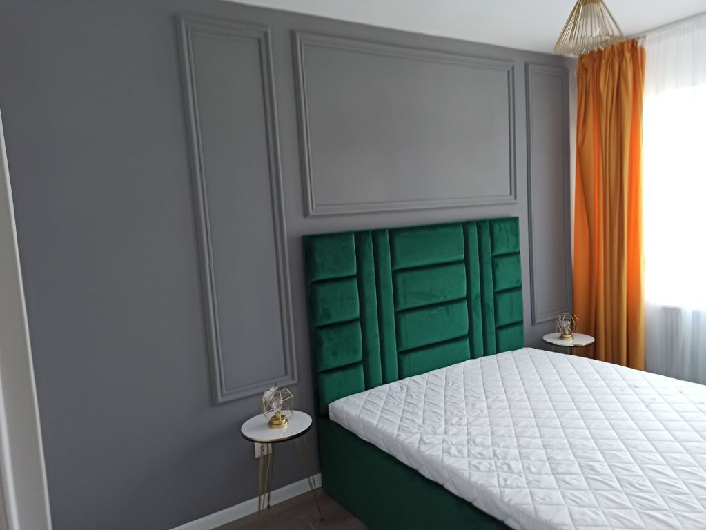 Inchiriere ap 3 camere, disponibil imediat, 4-5 minute de...