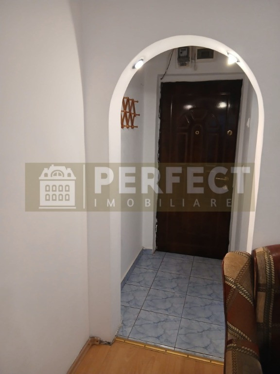 AP.2 camere Baraolt PRET !!!!!43000 euro!!!!