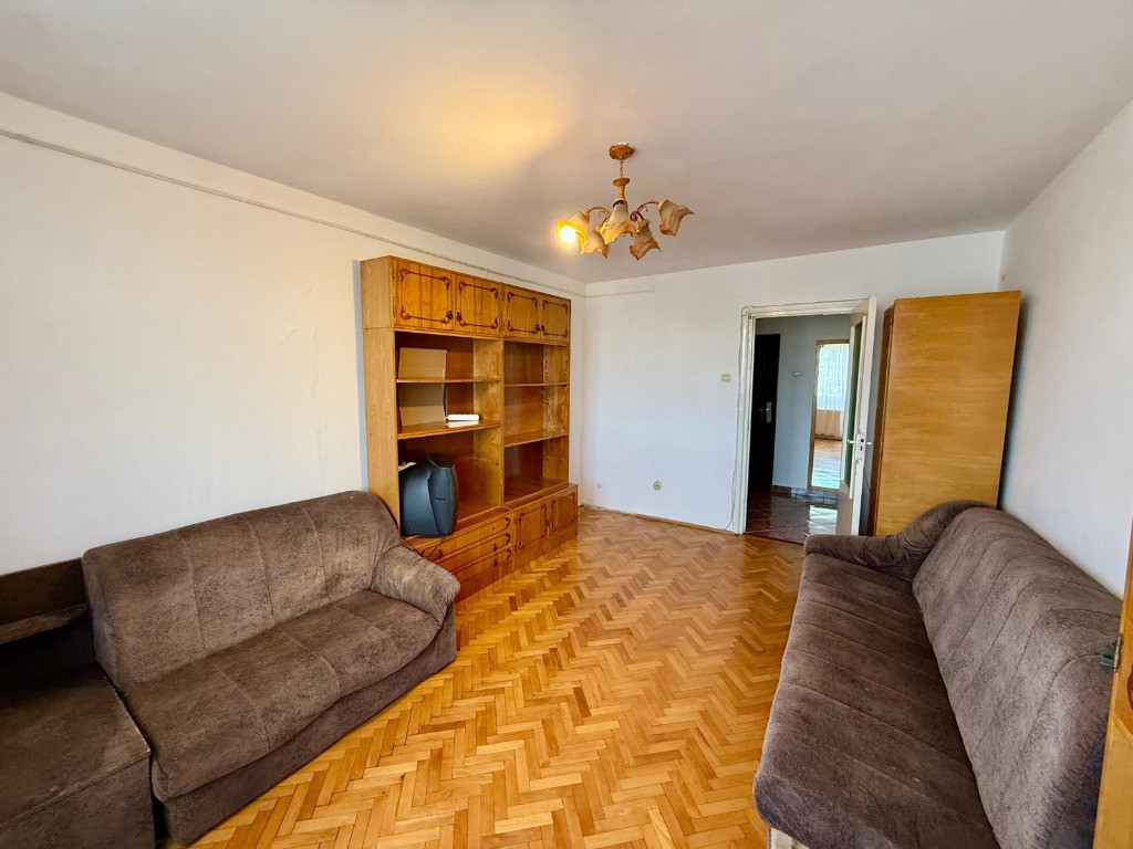 De vânzare apartament cu 2 camere în Tg Mureș - Dâmb