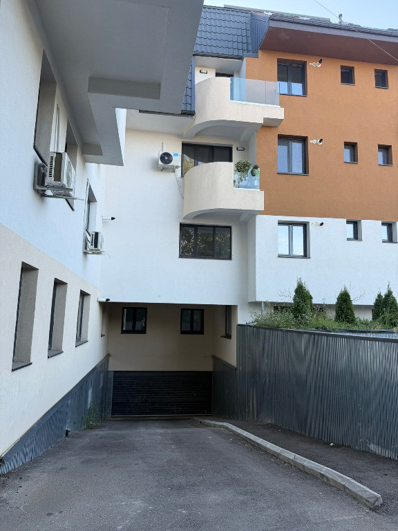 Apartament 4 Camere Berceni Mansarda Str Arcadiei New 2025 Terasa