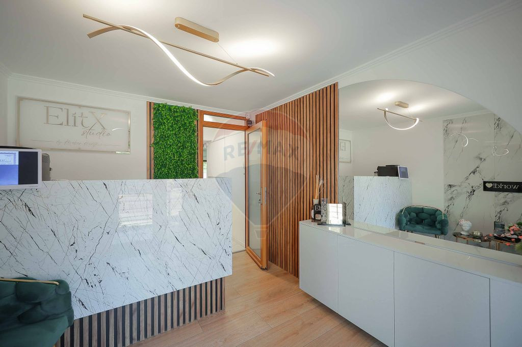 De vânzare Spațiu comercial ,67 mp, finisaje premium, C...