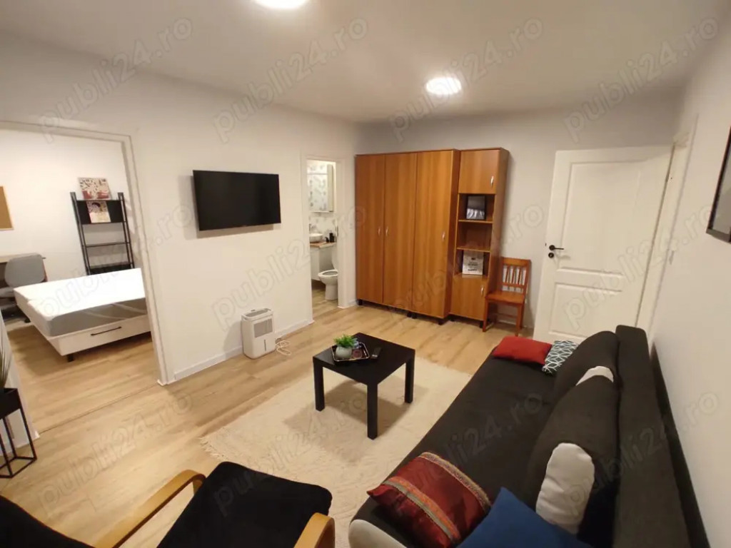 Apartament cu 2 camere, decomandat, 7 Noiembrie, Targu Mures