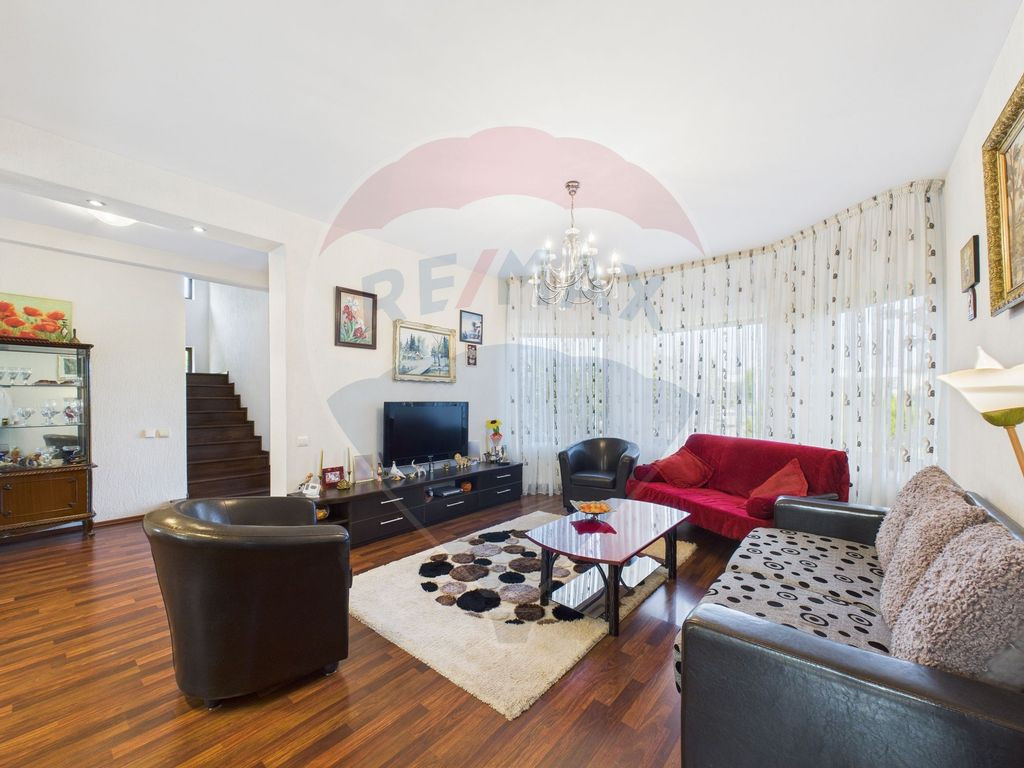 Casă individuală cu teren 500 mp și livadă, Brăneșt...