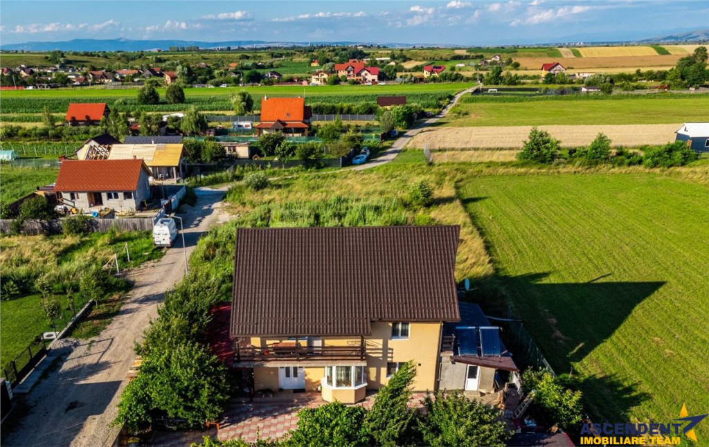 Refugiu elegant in Harman, Locuinta luminoasa, gradina propr