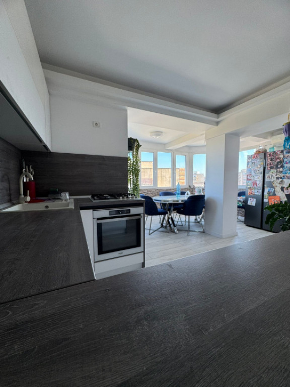 Apartament 3 camere - Tomis nord