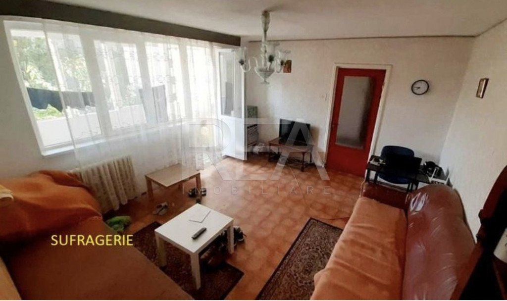 3 camere 4/10, anvelopat, Drumul Taberei-Restaurant Azzuro