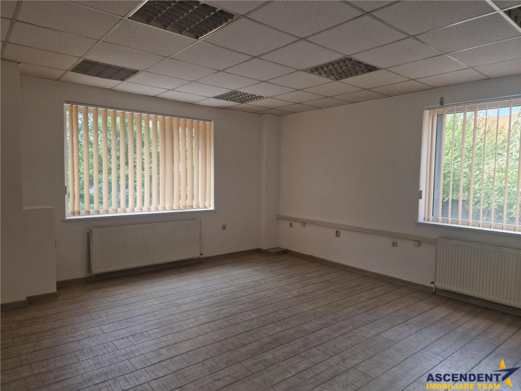 180 mp spatiu: cabinet, birouri, sediu firma, Centru Civic,