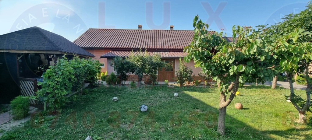 ID 6435 Casa in Sat Mineri