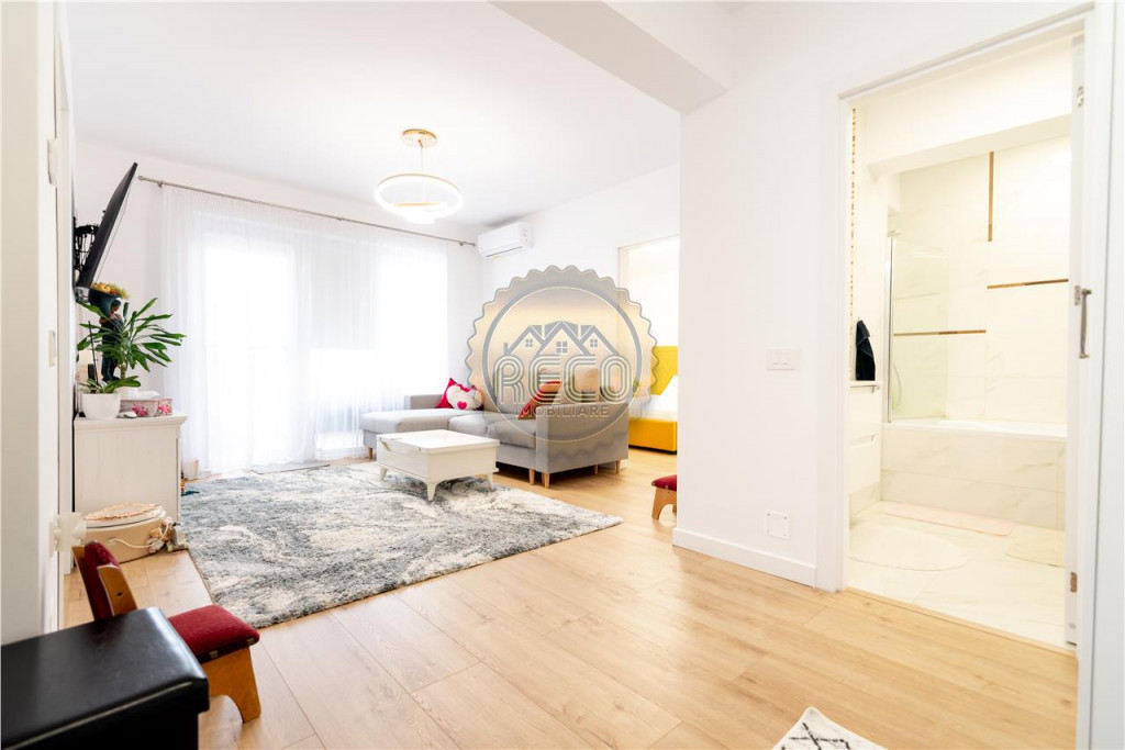 Apartament cu 2 camere, bloc nou, decomandat, Iosia