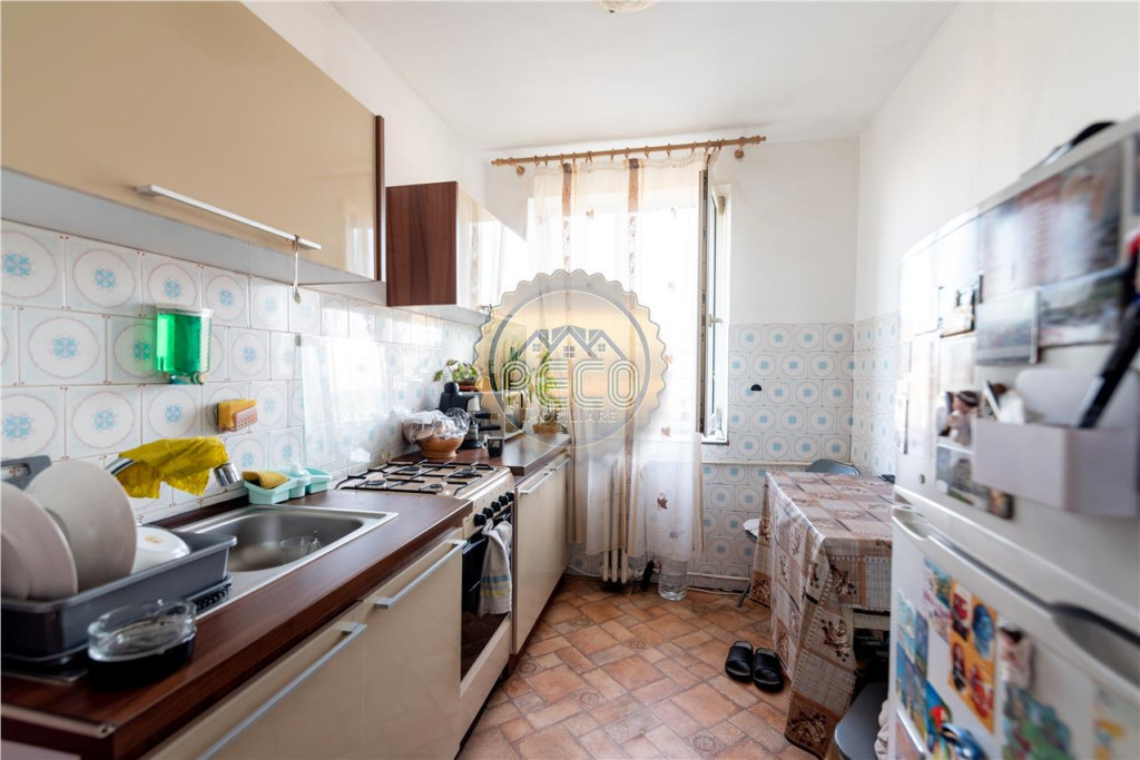 Apartament cu 2 camere, Rogerius