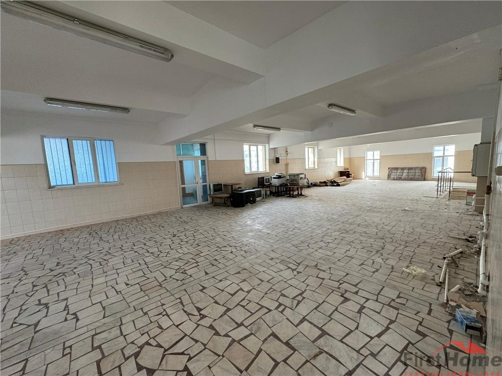 Spatiu comercial / birouri de inchiriat in zona Centrala - F