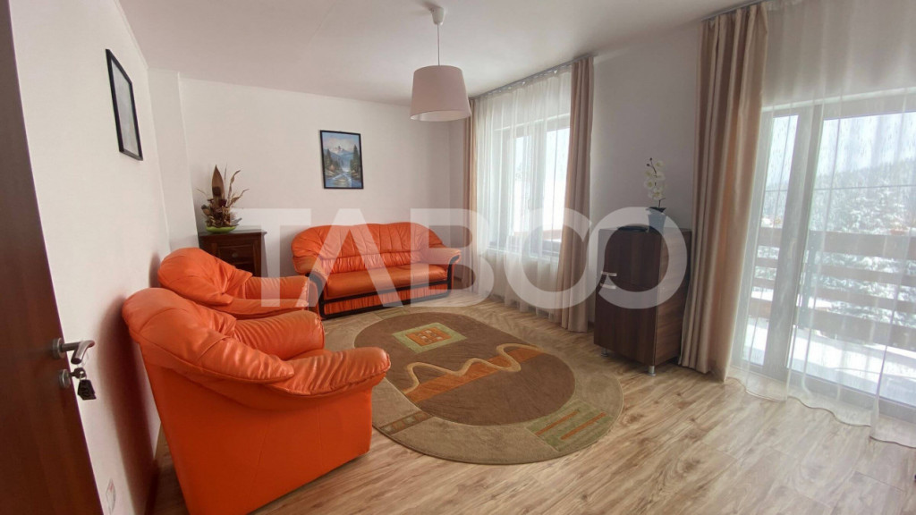 Pensiune de vanzare 10 camere 10 bai 343 mp utili Paltinis S