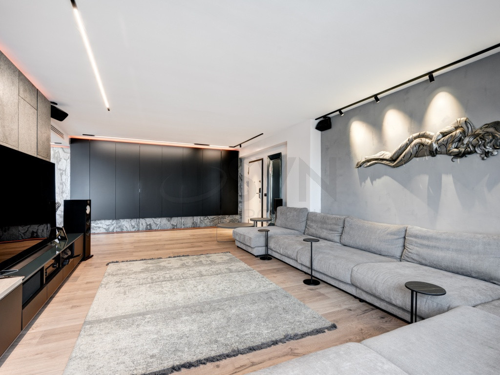 Apartament 5 camere 200 mp Herastrau