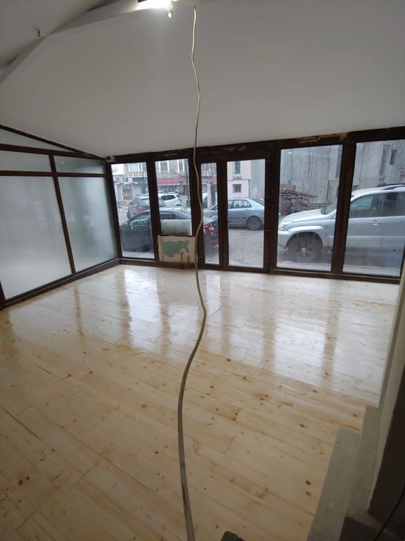 Zona Eminescu Dacia S+P+1+M 290 mp utili zona de birouri