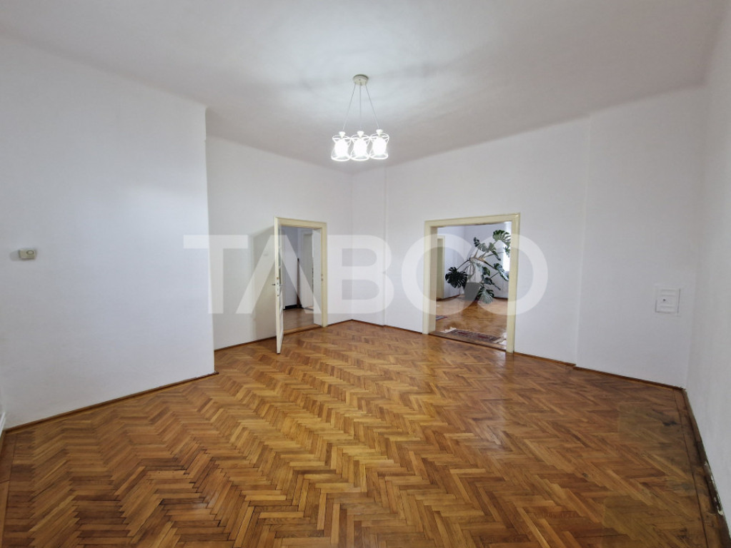 COMISION 0!! Apartament 4 camere 3 balcoane 115 mpu etajul 1