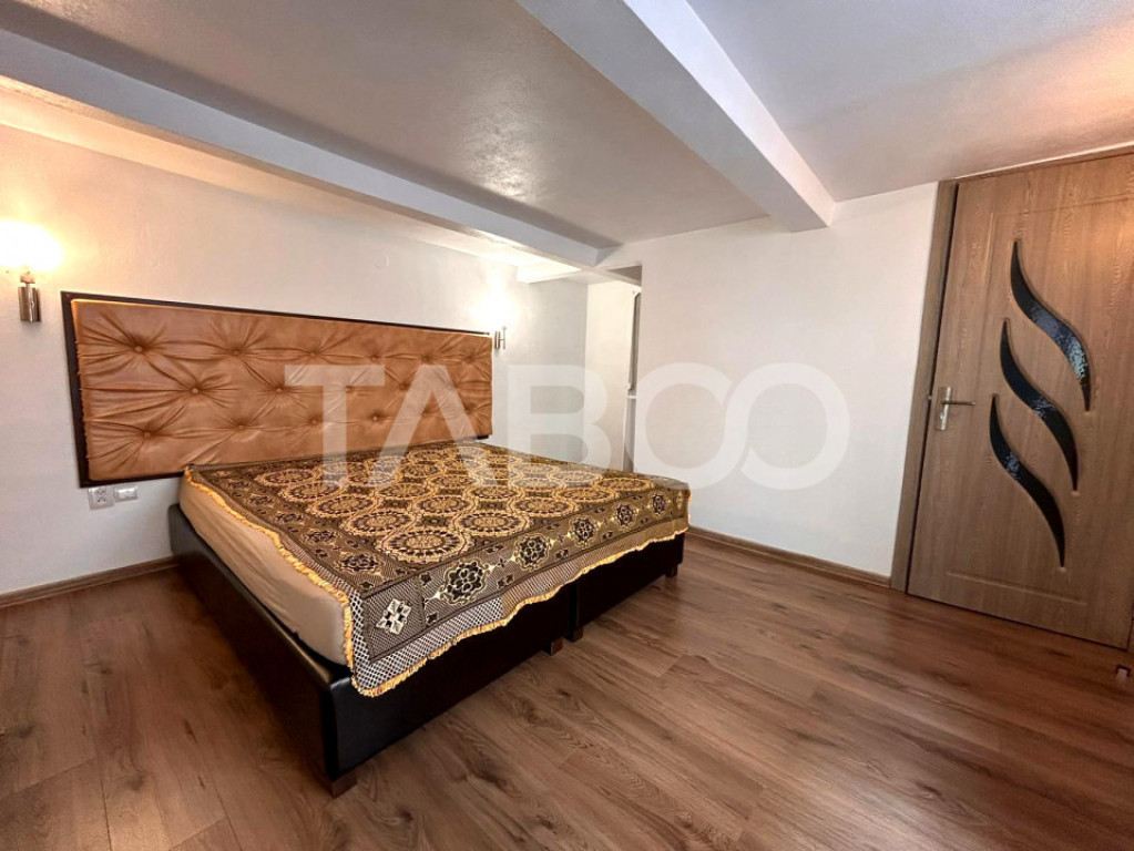 Apartament 2 camere, dispus pe 2 nivele, 40 mp, zona Stefan