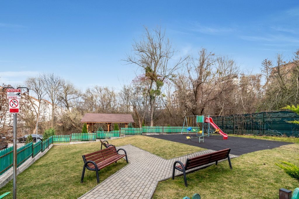 Apartament cu 4 camere de vanzare in zona Zorilor || COMI...