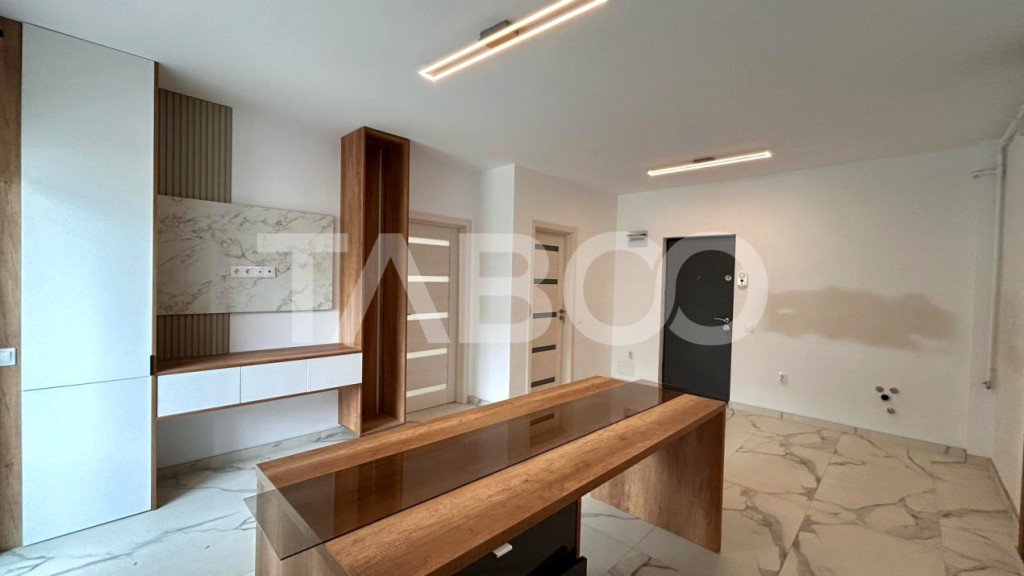 Spatiu de birou de inchiriat compartimentat 39 mpu zona Doam