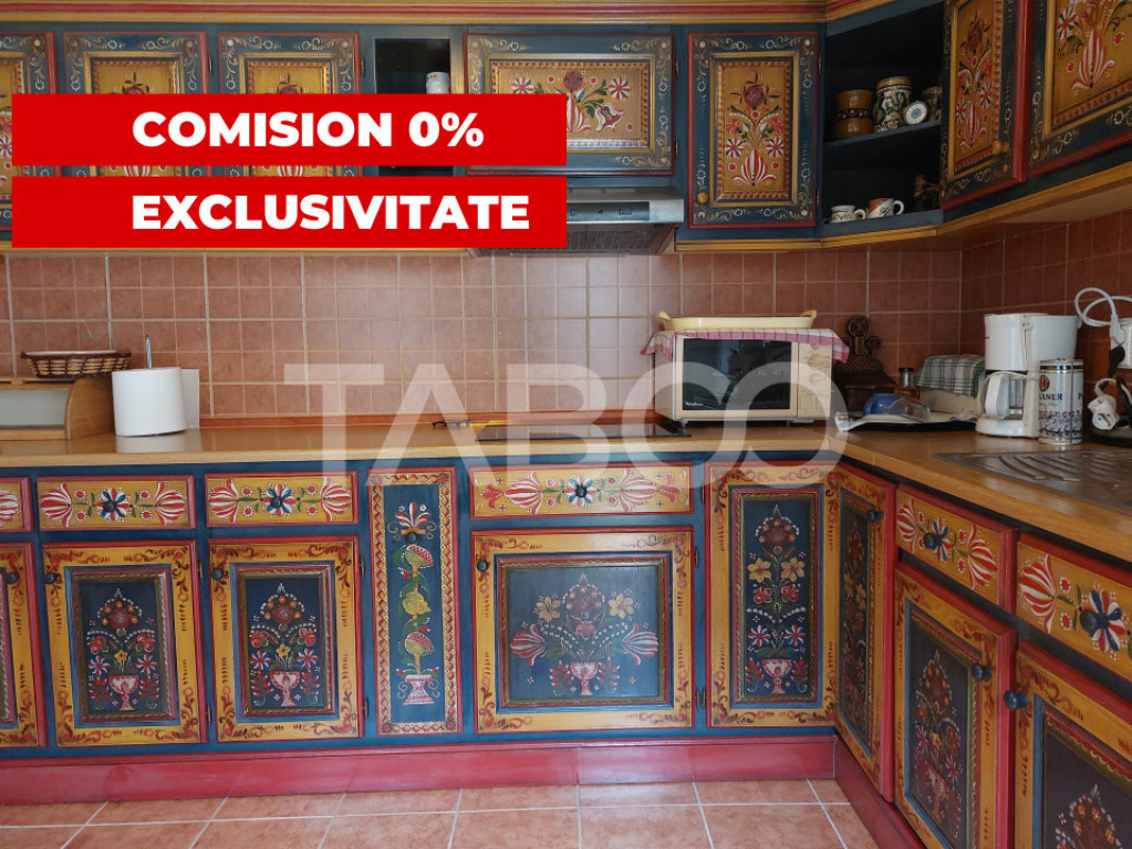 Casa 3 camere 70 mp curte si teren 1500 mp Dobarca 35 km de