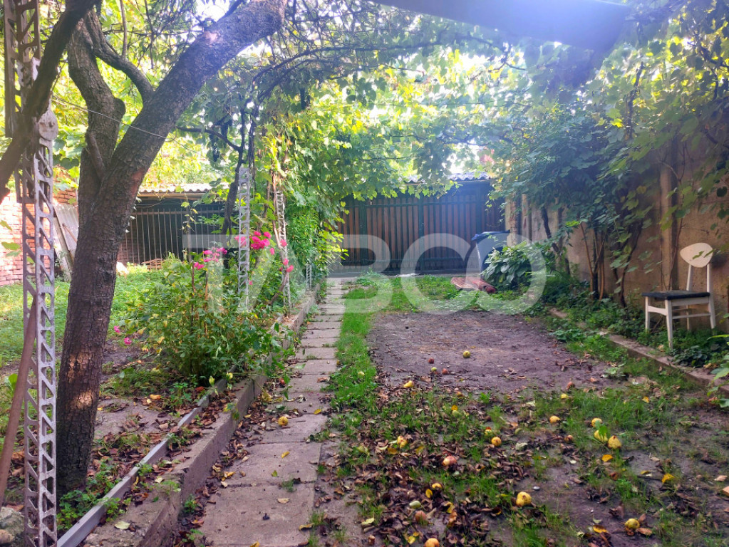 Casa individuala de vanzare 3 camere 90 mp teren liber 243 m