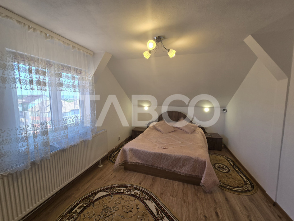 Apartament 3 camere 52 mpu balcon 3 m zona Valea Aurie