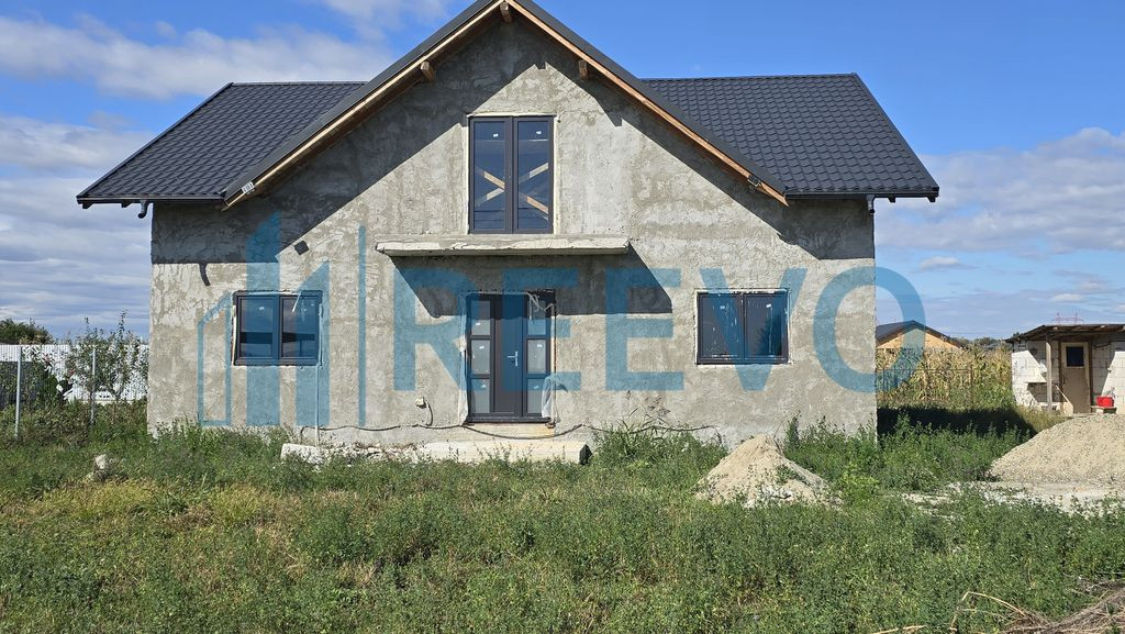 Mărgineni- Arcadie Septilici- Vilă 6 camere- 2019- 3 bai-