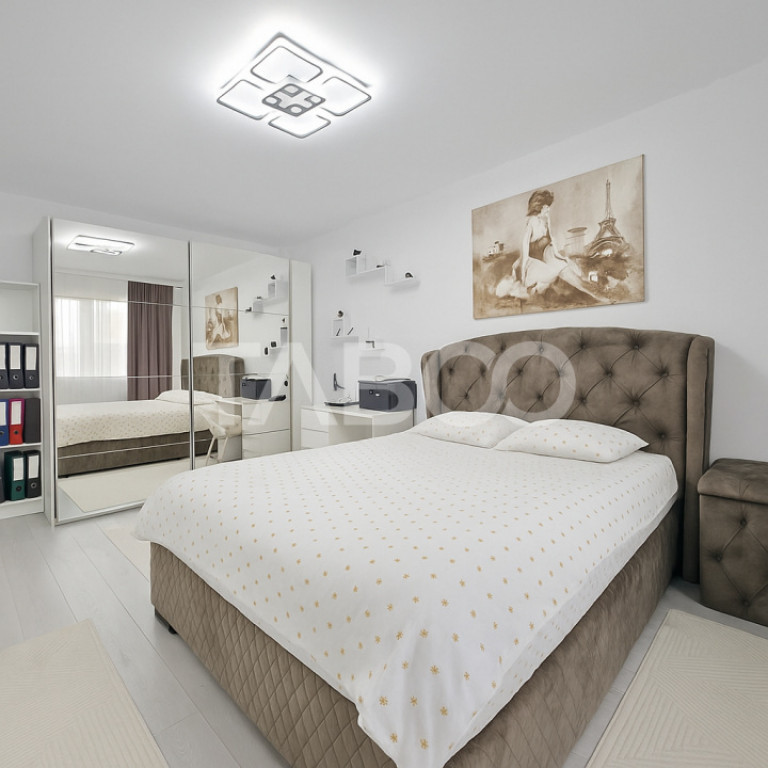 Apartament decomandat renovat de vanzare 2 camere video disp