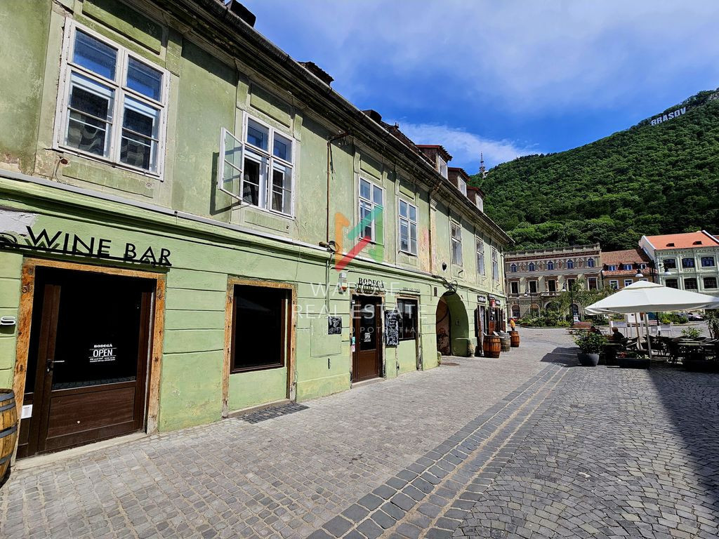 Centrul Istoric |Apollonia Hirscher |Acces Auto |Beci| Pod