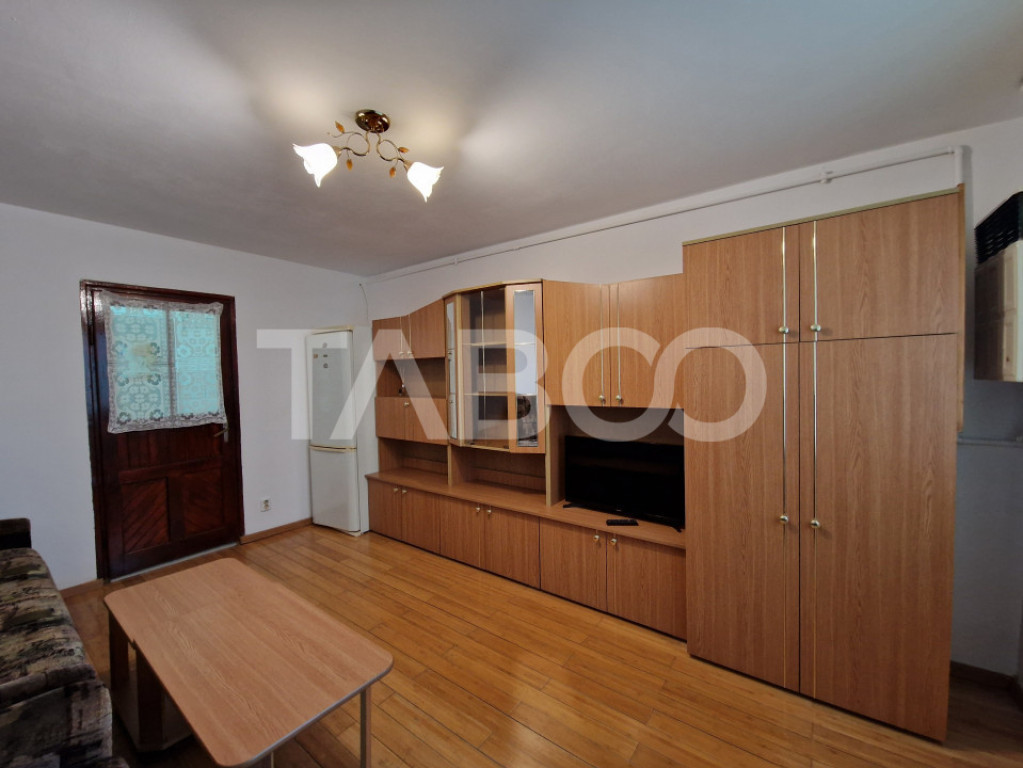 Garsoniera mobilata si utilata la etaj 2 zona Broscarie Sibi