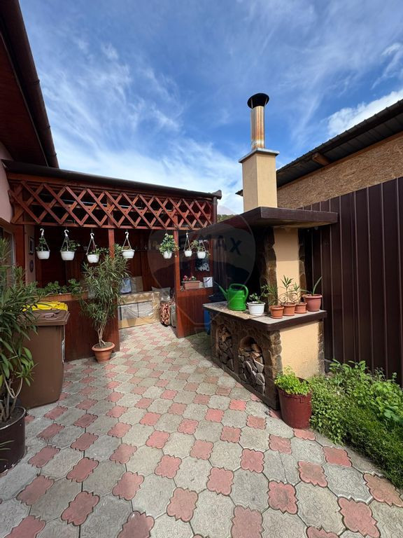 Casă in zona Mosnei, Str. Stejarului, la cheie